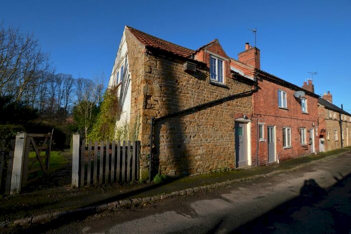 3 Bedroom Semi-Detached House To Rent In Main Street, Knipton, NG32