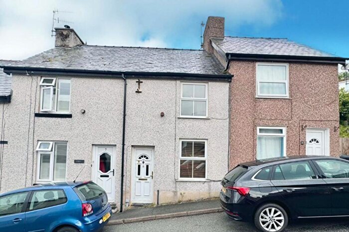 1 Bedroom Cottage For Sale In Bryn Terrace, Gyffin, Conwy, Gwynedd, LL32