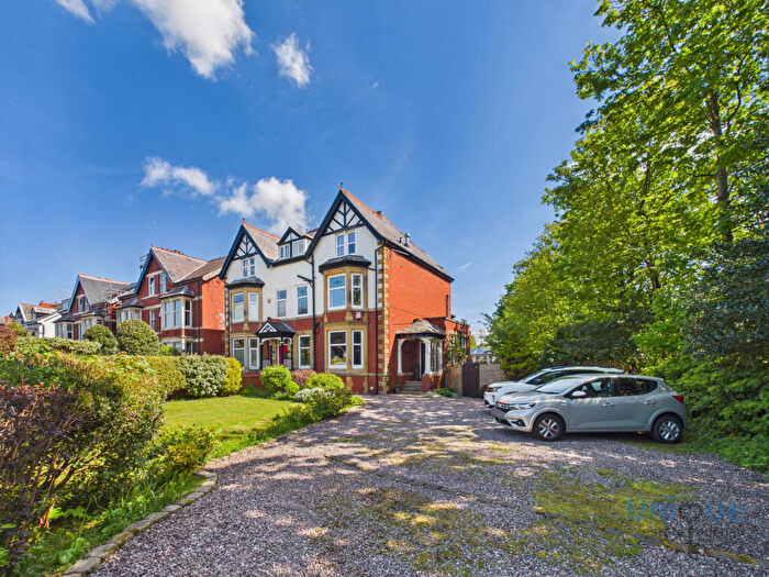 5 Bedroom Semi-Detached House For Sale In Headroomgate Road, Lytham St. Annes, FY8