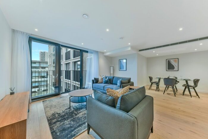 2 Bedroom Flat To Rent In The Denizen, Golden Lane, The City, London, EC1Y