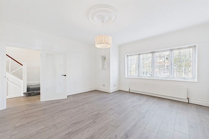 4 Bedroom Terraced House To Rent In Strathyre Avenue, Norbury, SW16