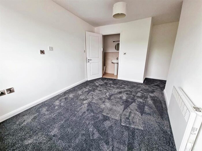2 Bedroom Apartment To Rent In Astley Gate, Blackburn, BB2