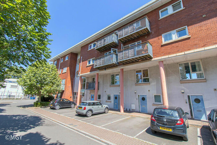1 Bedroom Ground Maisonette To Rent In The Sandwharf, Jim Driscoll Way, Cardiff Bay, CF11