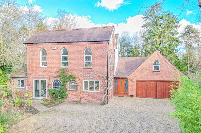 6 Bedroom Detached House For Sale In Old Station Road, Hampton-in-Arden, B92