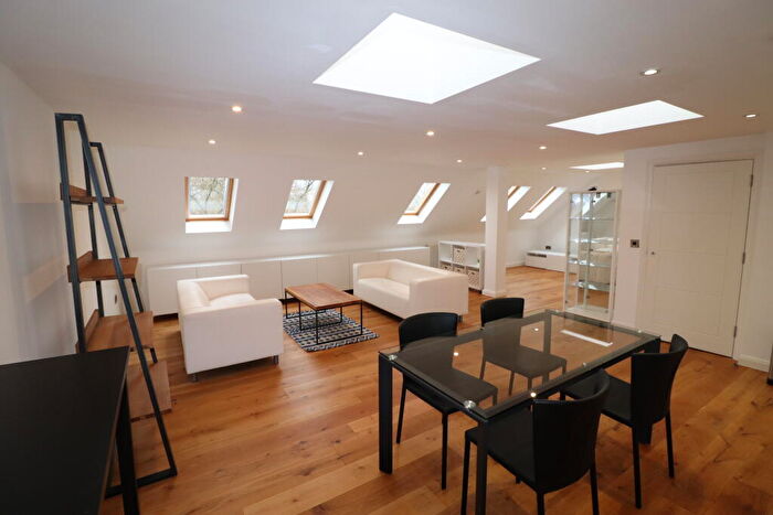 1 Bedroom Apartment To Rent In St. Pauls Square, Birmingham, B3