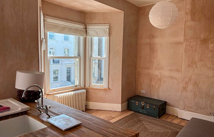 2 Bedroom Flat To Rent In Athelstan Road, Margate, CT9