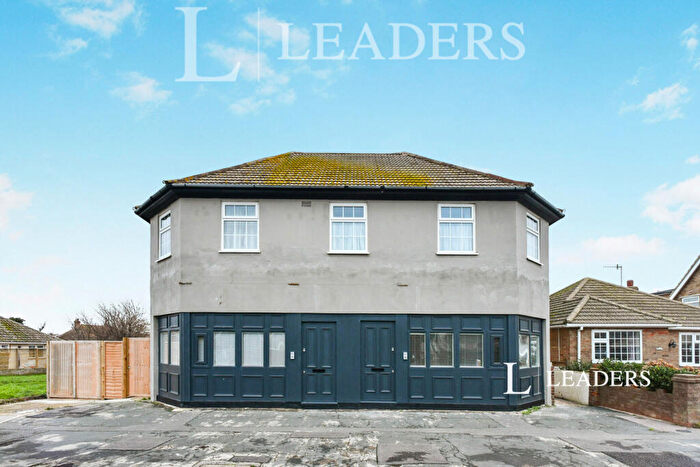 1 Bedroom Flat To Rent In South Coast Road, Peacehaven, East Sussex, BN10