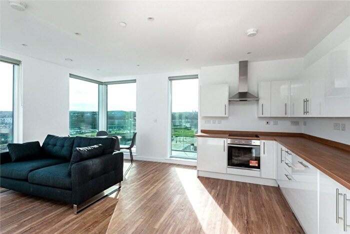 2 Bedroom Flat To Rent In Gillingham Gate Road, Gillingham, ME4