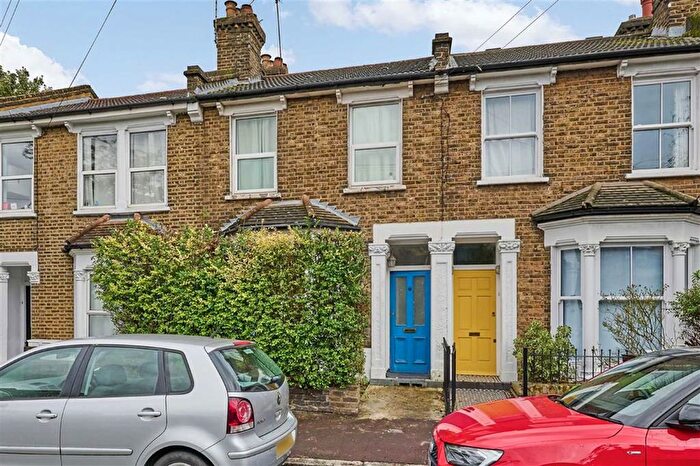 4 Bedroom Property For Sale In Aldeburgh Street, Greenwich, SE10