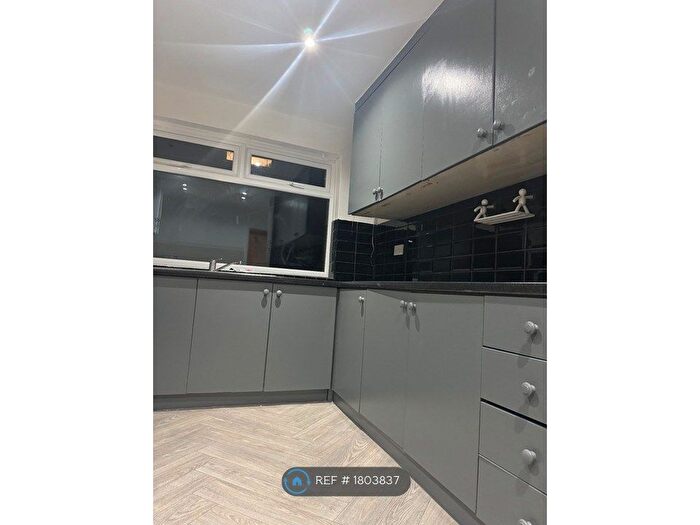2 Bedroom End Of Terrace House To Rent In Station Road, Eccles, Manchester, M30