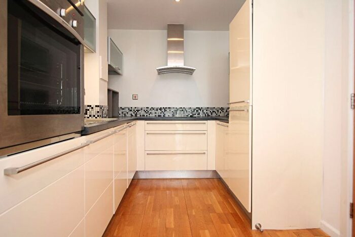 1 Bedroom Flat To Rent In Ability Place, Millharbour, Canary Wharf, E14