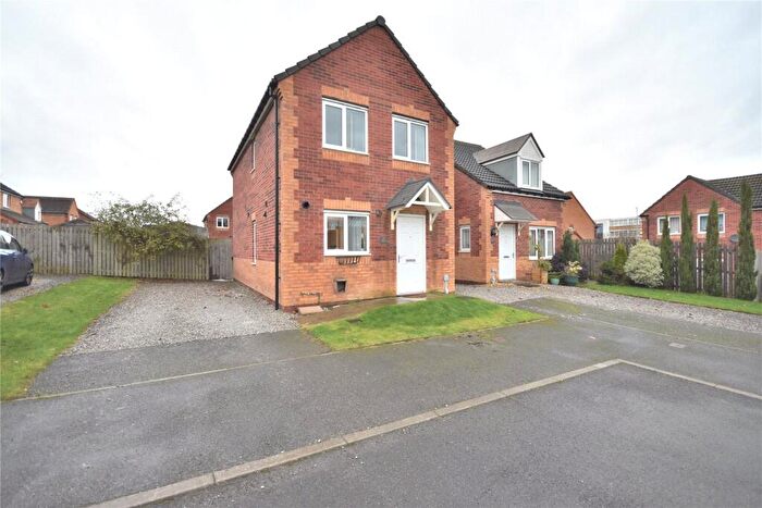 3 Bedroom Semi-Detached House For Sale In Westmorland Court, Leeds, West Yorkshire, LS15