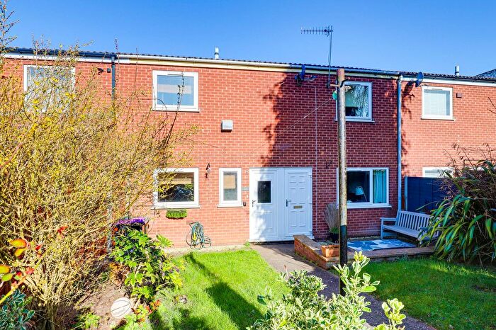 3 Bedroom Terraced House For Sale In Lansdowne Drive, West Bridgford, NG2