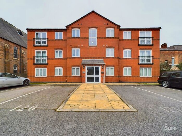 2 Bedroom Apartment To Rent In Grants Yard, Burton-On-Trent, DE14