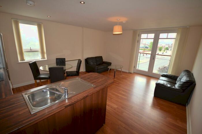2 Bedroom Flat To Rent In Apartment, Philadelphia House, Cross Bedford Street, Sheffield, South Yorkshire, S6