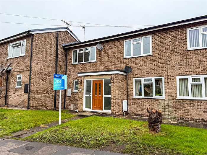 3 Bedroom Town House To Rent In The Town, Little Eaton, Derby, DE21