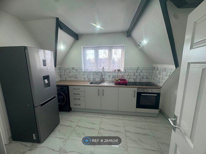 Studio To Rent In Anderton Park Road, Birmingham, B13