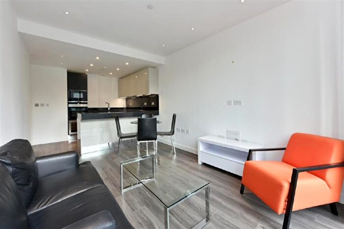 1 Bedroom Apartment To Rent In Catalina House, Canter Way, E1