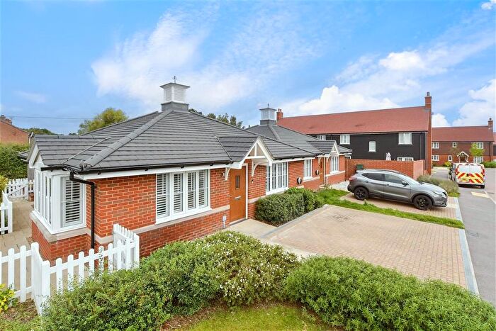 2 Bedroom Semi-Detached Bungalow For Sale In Furnace Mere, Horsmonden, Paddock Wood, Kent, TN12