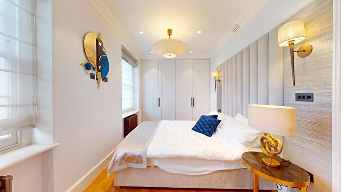 1 Bedroom Flat To Rent In Wimpole Street, London, W1G