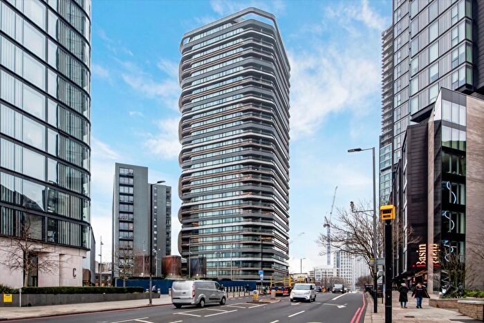 2 Bedroom Flat To Rent In Canaletto Tower, City Road, London, EC1V