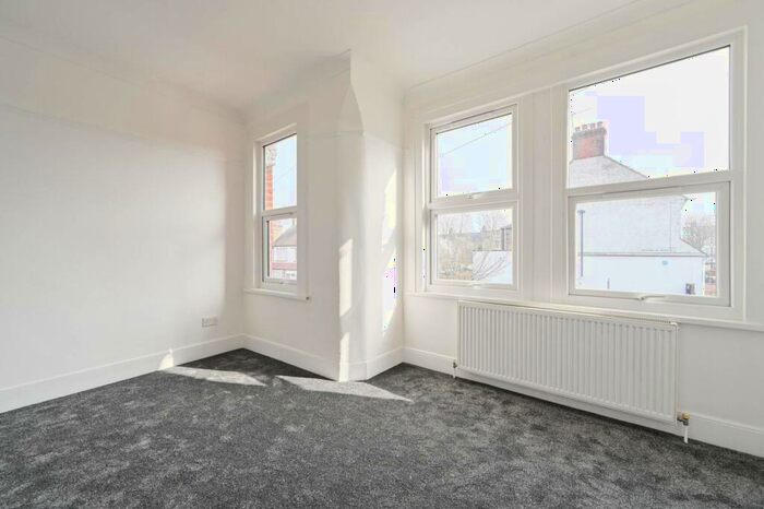2 Bedroom Flat To Rent In Lordsmead Road, , Tottenham, London, N17
