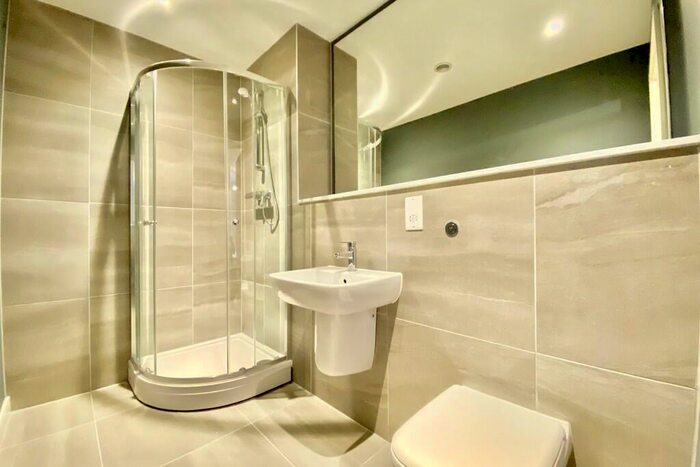 2 Bedroom Apartment To Rent In Green Quarter, Cross Green Lane, Leeds, LS9