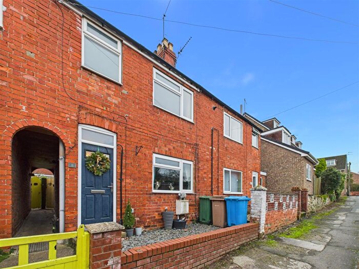2 Bedroom Terraced House For Sale In Mill Lane, North Cave, HU15