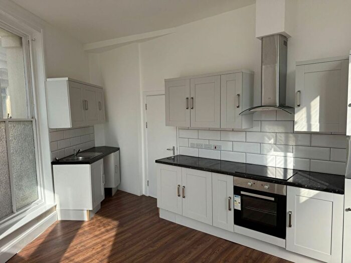 1 Bedroom Flat To Rent In Station Road, Hastings, TN34