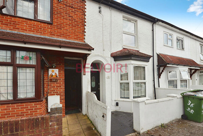 3 Bedroom Terraced House To Rent In Derby Road, Southampton, SO14