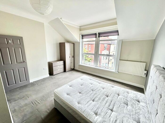 Studio To Rent In St. Ronans Road, Southsea, PO4