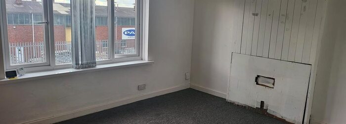 3 Bedroom Property To Rent In Darlaston Road, Darlaston, Wednesbury, WS10