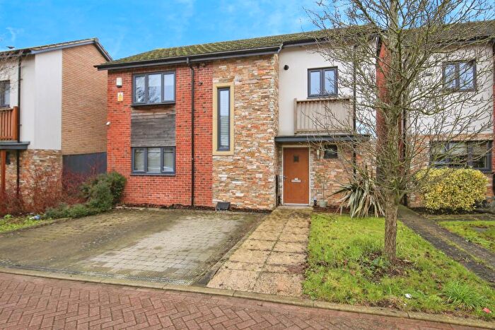 3 Bedroom Detached House For Sale In Beluga Close, Peterborough, PE2