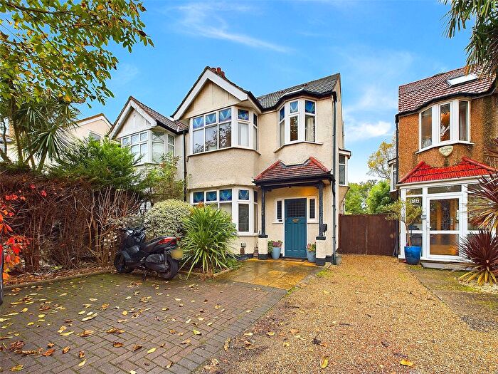 4 Bedroom Semi-Detached House To Rent In Hampton Road, Twickenham, TW2