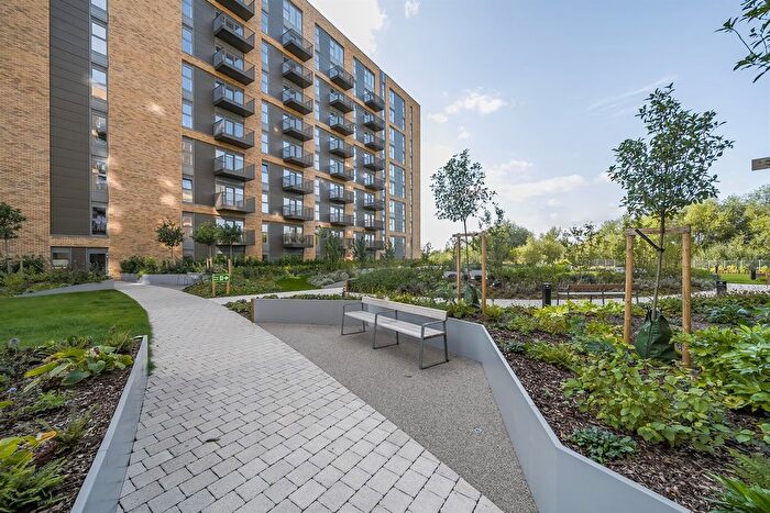 1 Bedroom Flat To Rent In Flagstaff Road, Reading, RG2