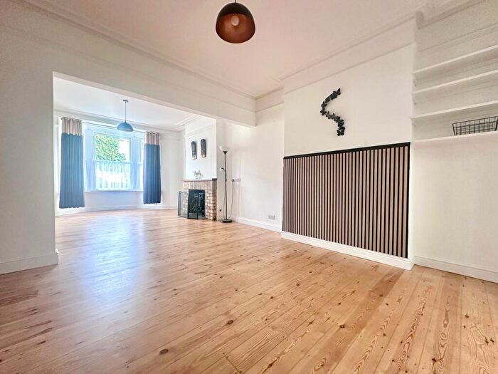 4 Bedroom House To Rent In Abbey Road, Cambridge, CB5