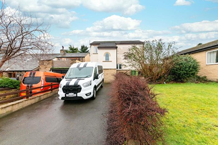 1 Bedroom Flat For Sale In Whitegates, Marlbeck Close, Honley, HD9