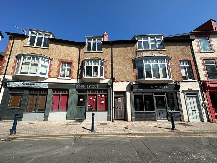 3 Bedroom Flat To Rent In Portland Road, Aberystwyth, SY23