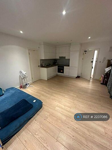 Studio To Rent In Buckingham Street, Aylesbury, HP20