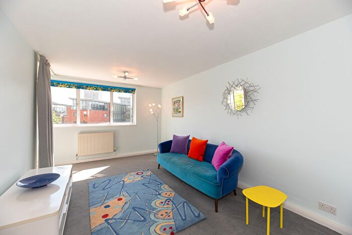 1 Bedroom Flat For Sale In Regency Street, Westminster, London, SW1P