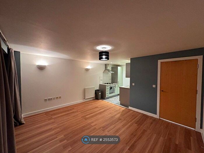 1 Bedroom Flat To Rent In Brooksby's Walk, London, E9