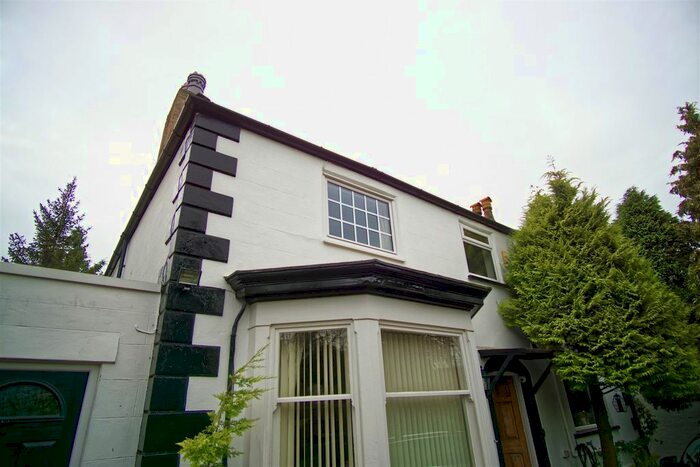 1 Bedroom Flat To Rent In Whinfield Lane, Ashton-On-Ribble, Preston, PR2