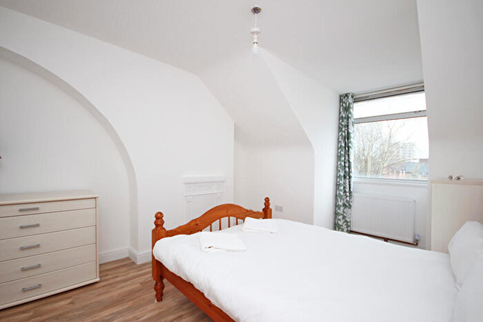 1 Bedroom House Of Multiple Occupation To Rent In Victoria Street, St. Albans, Hertfordshire, AL1