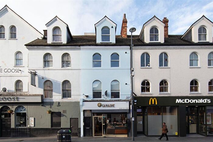 1 Bedroom Flat For Sale In Hoe Street, Walthamstow, E17