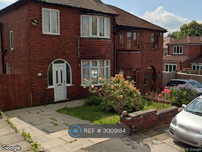 3 Bedroom Semi-Detached House To Rent In Sunnymead Avenue, Bolton, BL1
