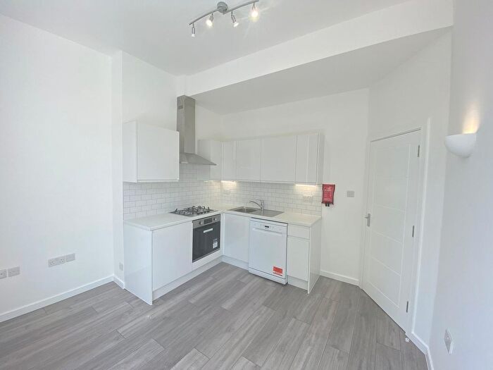 1 Bedroom Flat To Rent In Wrentham Avenue, London, NW10