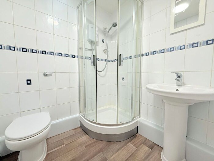 2 Bedroom Terraced House For Sale In Abbotsford Drive, Grangemouth, FK3