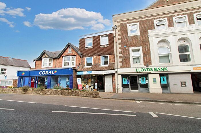 1 Bedroom Flat To Rent In The Broadway, Crowborough, East Sussex, TN6