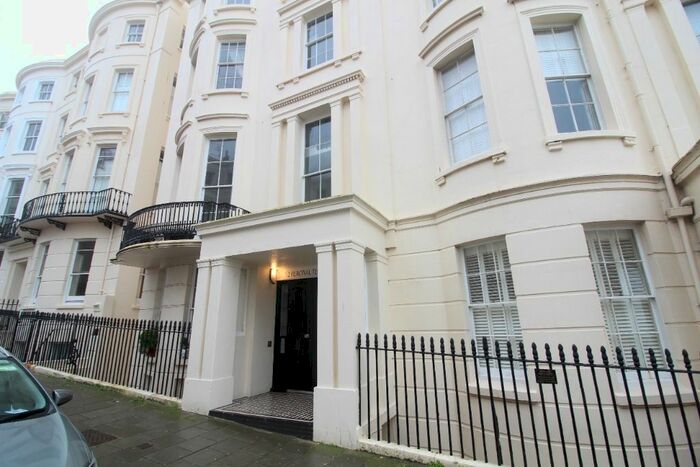2 Bedroom Flat To Rent In Percival Terrace, Brighton BN2