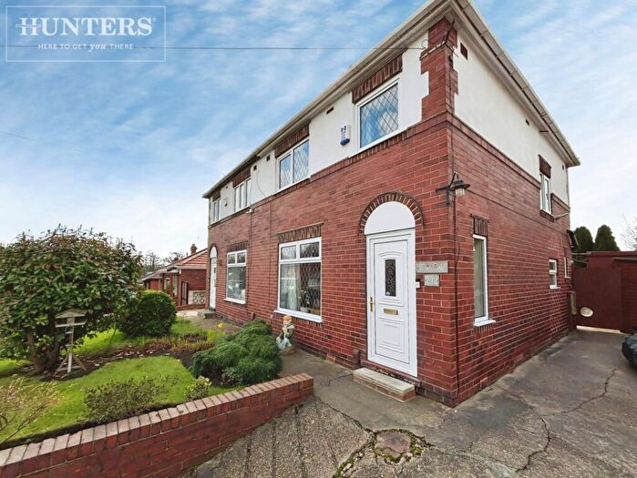 3 Bedroom Semi Detached House For Sale In Wombwell Lane, Wombwell, Barnsley, S73